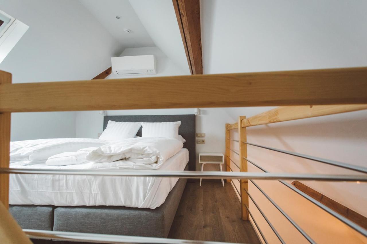 Hdc Nivelles Grand-Place Екстериор снимка